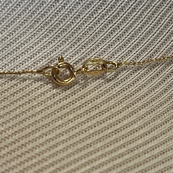 Elegant 18k Gold Tassel Necklace from Italy - Picture 4 of 6